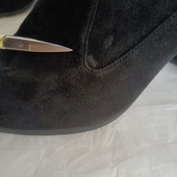 Stuart Weitzman Short sock black boots size 7M suede - Picture 4 of 16